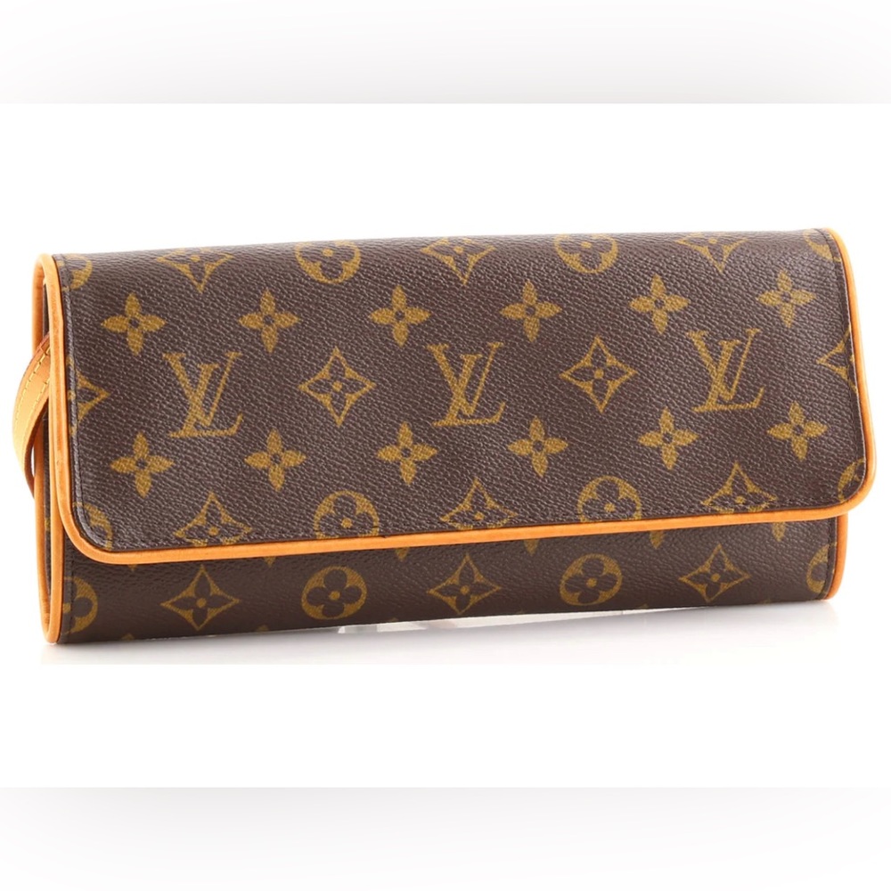 Excellent condition. Preloved. Twin handbag monogram canvas GM.